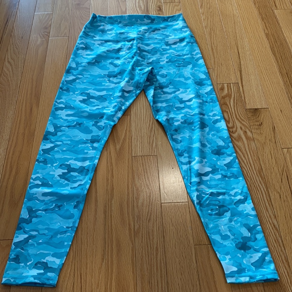 Glider Leggings View 2